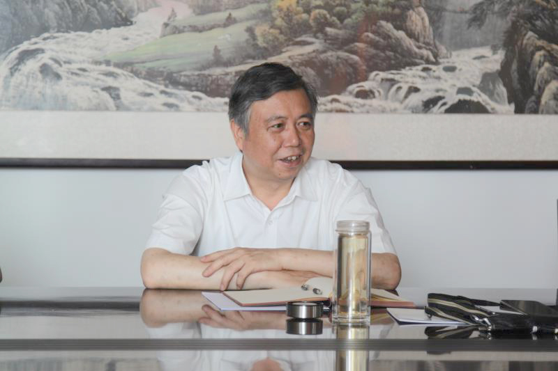 卢董事长发言